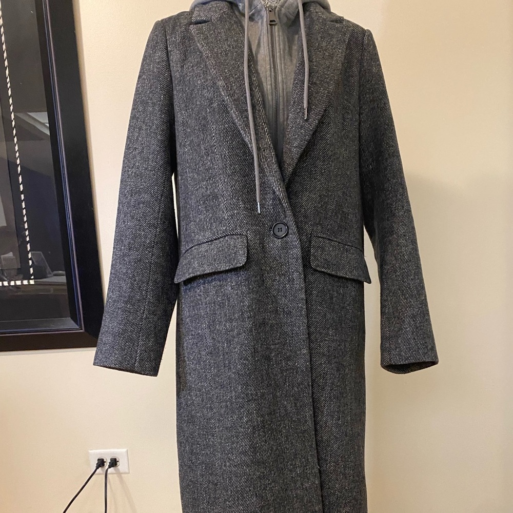 Warm long coat with an additional hood